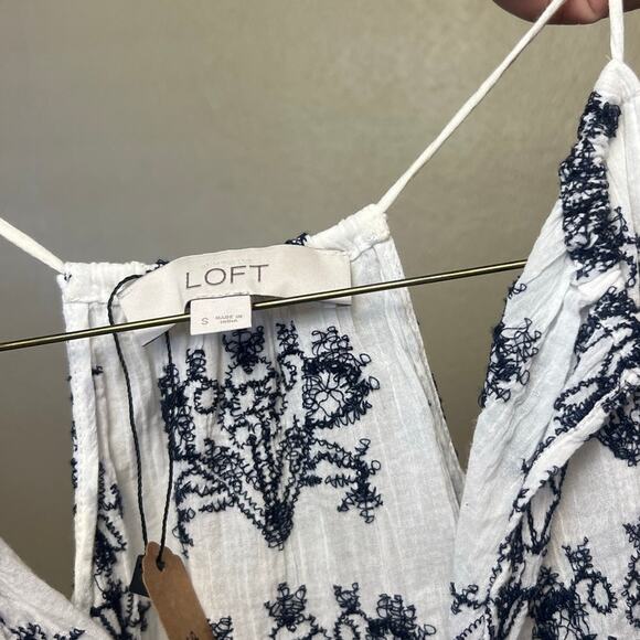 Ann Taylor Loft White Embroidered Cotton Halter Tank Top Size Small - Picture 4 of 4